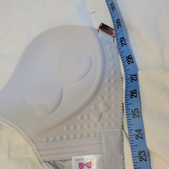 Front closure bra - Picture 7 of 8